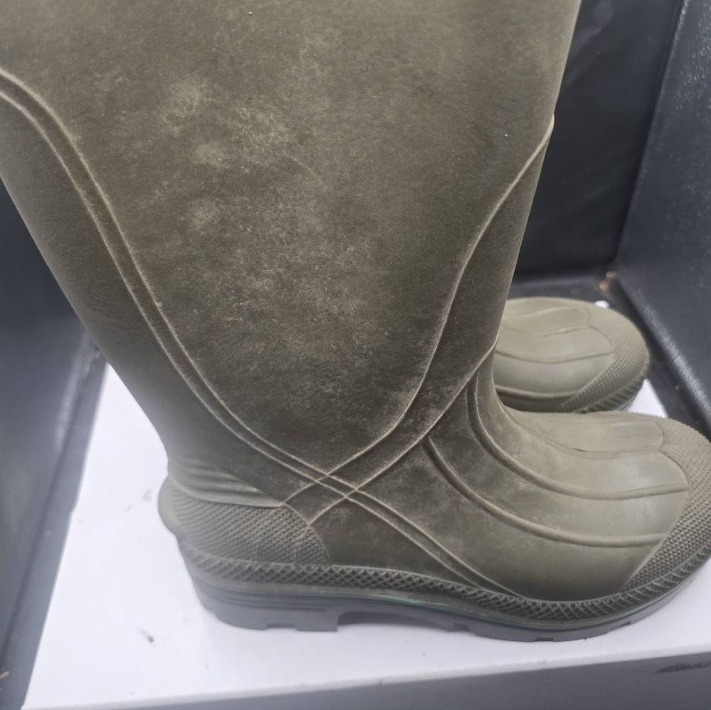 Olive Green Women's Winter & Rain‎ Boots